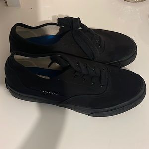 black airwalk shoes
